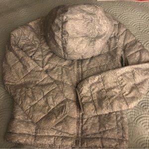 GAP KIDS Light Grey Lightweight Hooded Primaloft Down Alternative Jacket Girls L